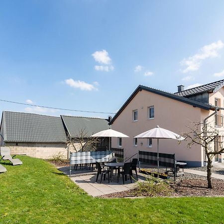 Dreamy Holiday Home In Ellscheid With Terrace Extérieur photo